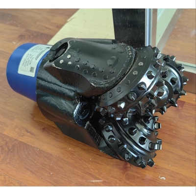 من الصعب IADC517 Tricone Rock Bit لحفر الصخور واستغلال المحاجر