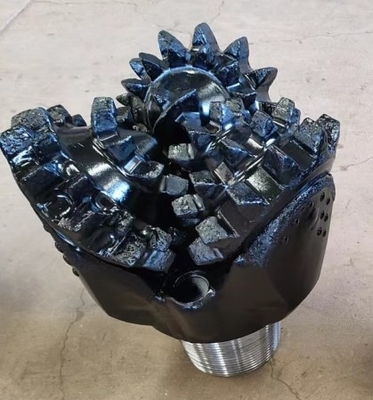 14 3/4 `` Iadc117g Steel Tooth Tricone Rock Bit لحفر النفط والحفر الجيولوجي