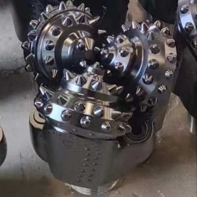 معايير API TCI Tricone Rock Bit 200mm IADC545 التعدين / حفر الآبار المائية