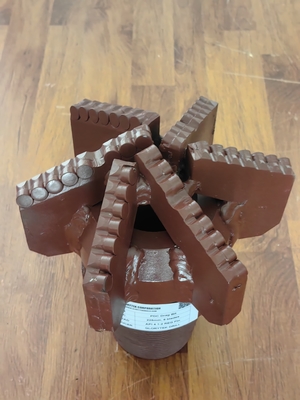 140mm 5 الأجنحة الكربيد التنغستنية سحب الحفرة قليلا للحفر البئر المياه
