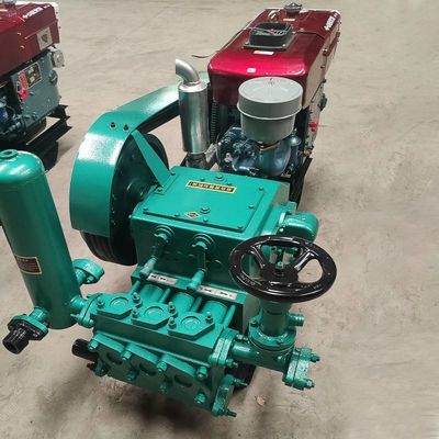 2مضخة طين الحفر تحت ضغط اسمي 5MPa مع معدل تدفق نظري 160L / min وأبعاد عامة 1450 × 745 × 970