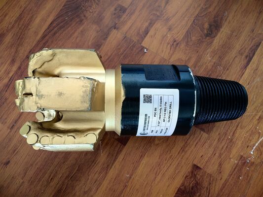 8 1/2 بوصة 5 شفرات PDC حفرة لثقب المياه مع خيط API REG