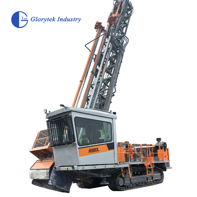 R880L سطحية متكاملة تريكون حفر الدوار / حفر الجهاز تعمل بواسطة محرك كامينز عالية الأداء